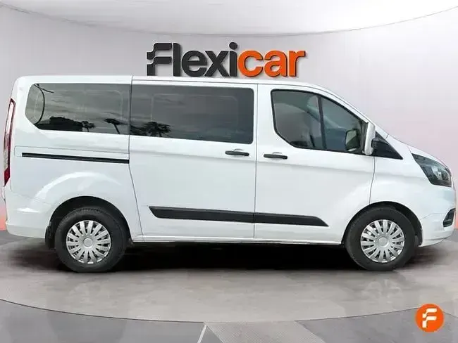 Usado Ford Transit Custom 107 HP (78 kW) 2020 Branco Sedan
