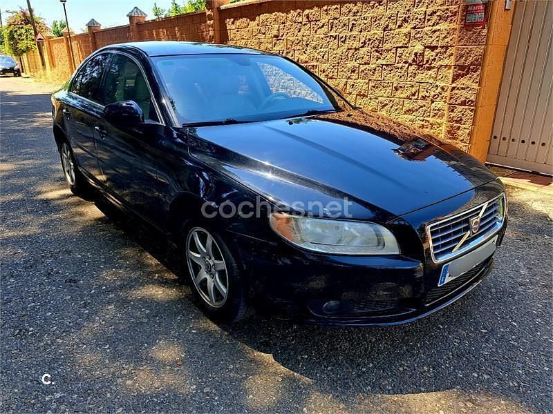Azul Usado 2008 Volvo S80 Momentum Berlina | 6700 € - Imagen 1/4