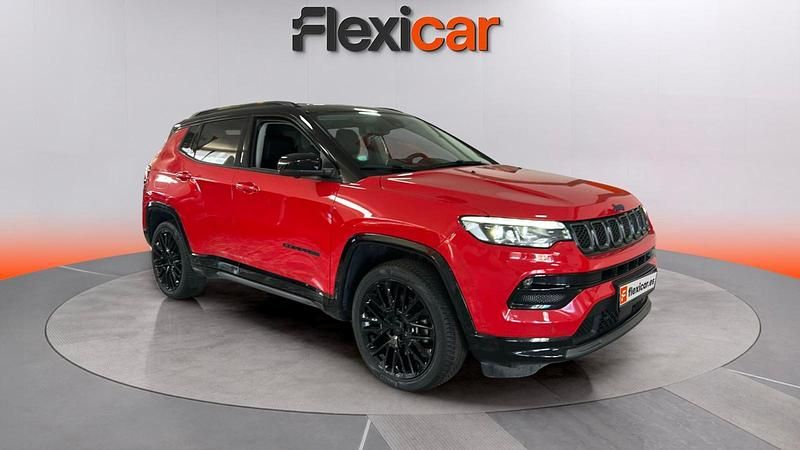 Rojo Usado 2023 Jeep Compass SUV | 23.390 € (Buen precio) - Imagen 1/4