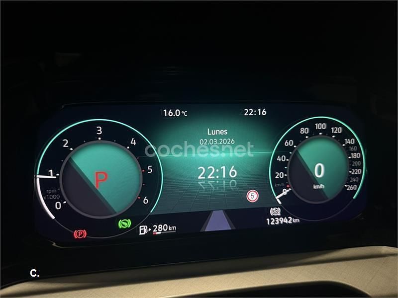 Usado VW Golf VII Style 150 CV (110 kW) 2020 Gris / plata Berlina