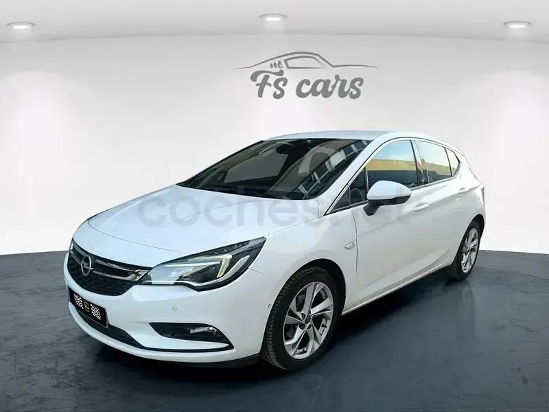 Usado Opel Astra Dynamic 125 CV (91 kW) 2017 Blanco Berlina