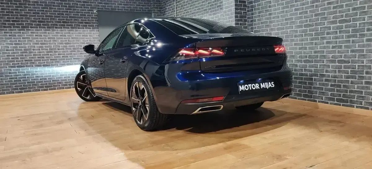 Usado Peugeot 508 GT 130 CV (95 kW) 2024 Azul