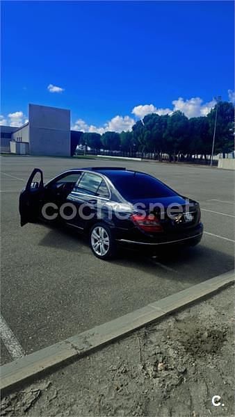 Usado Mercedes C220 170 CV (125 kW) 2010 Negro Berlina