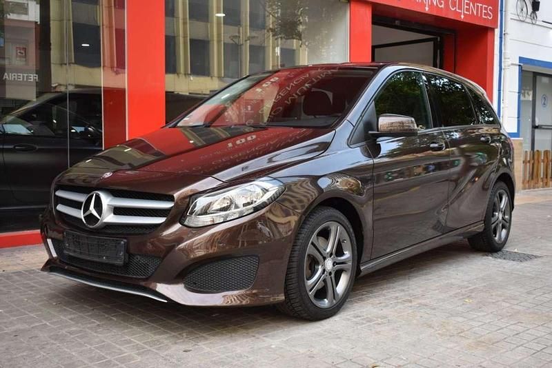Marrón Usado 2017 Mercedes B220 Monovolumen | 17.990 € (Buen precio) - Imagen 1/4