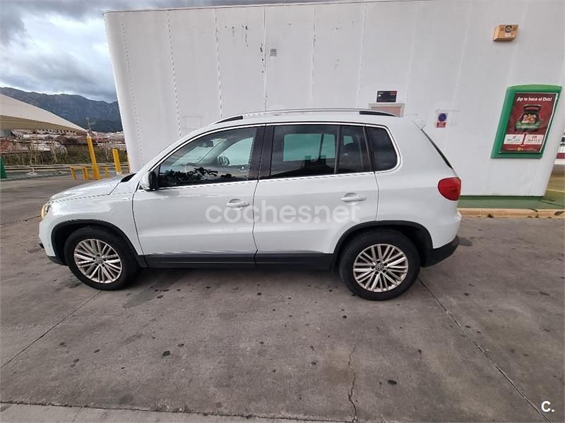 Usado VW Tiguan Business 140 CV (102 kW) 2014 Blanco SUV