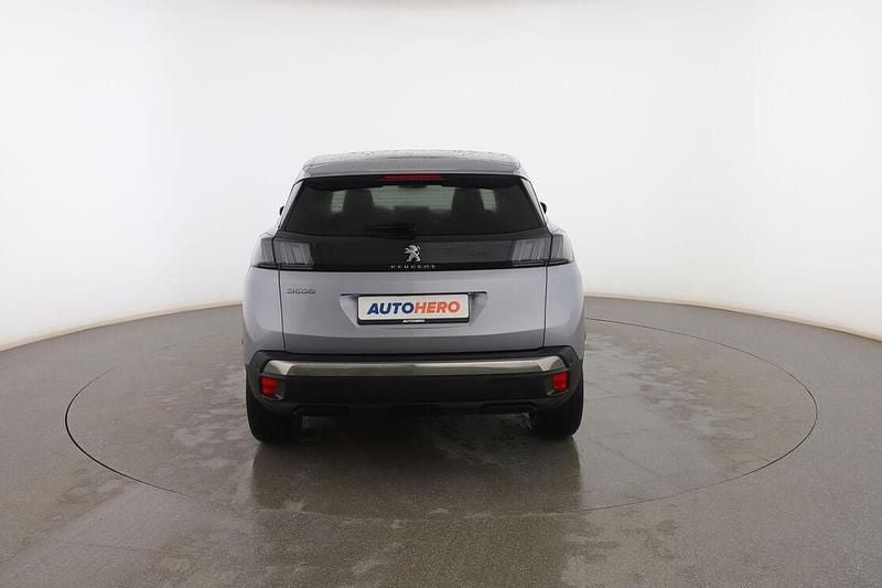 Usado Peugeot 3008 Allure 130 CV (95 kW) 2022 Gris SUV