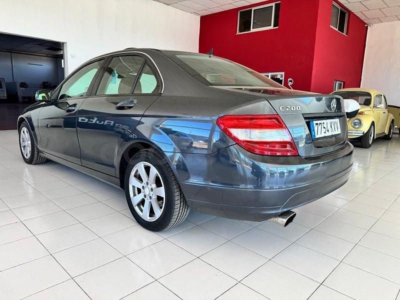 Usado Mercedes C200 Avantgarde 136 CV (100 kW) 2008 Azul Berlina