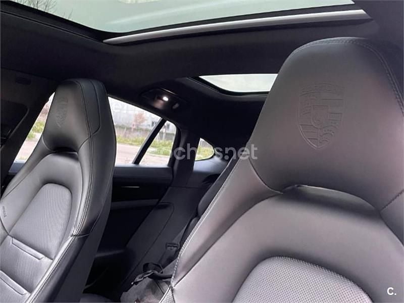 Usado Porsche Panamera 4S Executive 560 CV (411 kW) 2020 Gris / plata Berlina