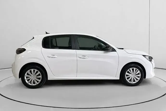 Usado Peugeot 208 Active 100 CV (73 kW) 2023 Utilitario