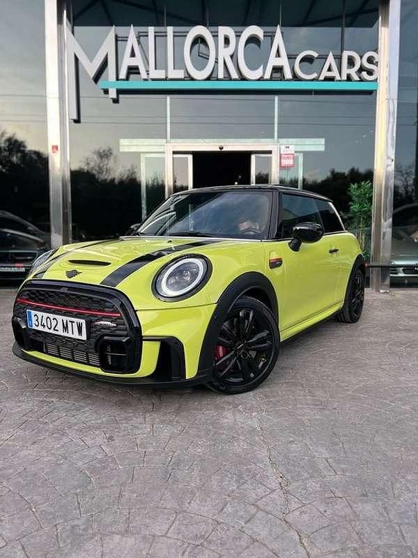Usado Mini John Cooper Works 231 CV (169 kW) 2023 Verde Utilitario