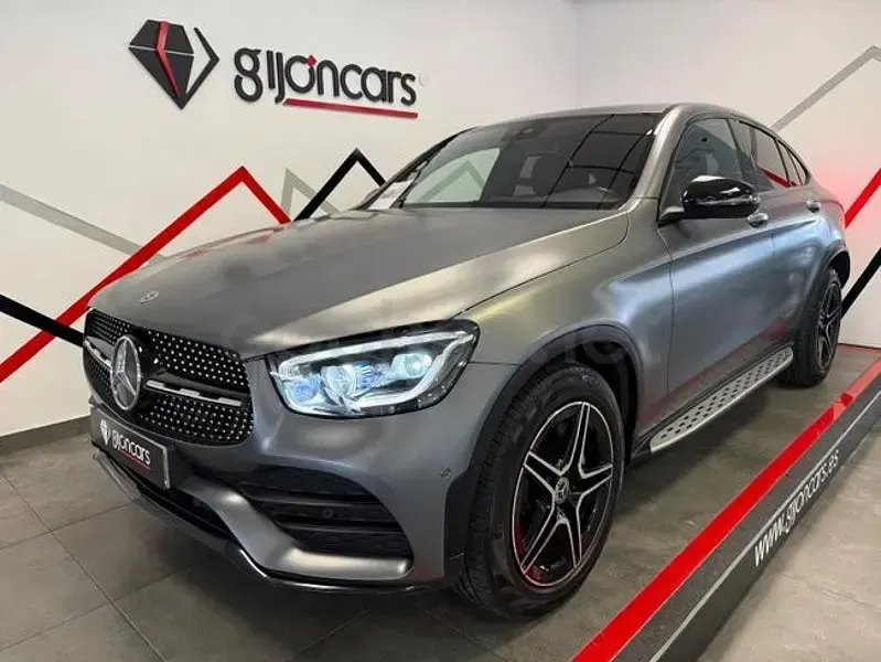 Usado Mercedes GLC300 245 CV (180 kW) 2022 Gris / plata SUV