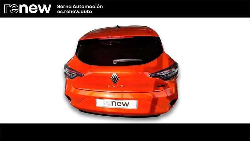 Usado Renault Clio V Techno 143 CV (105 kW) 2024 Naranja Utilitario