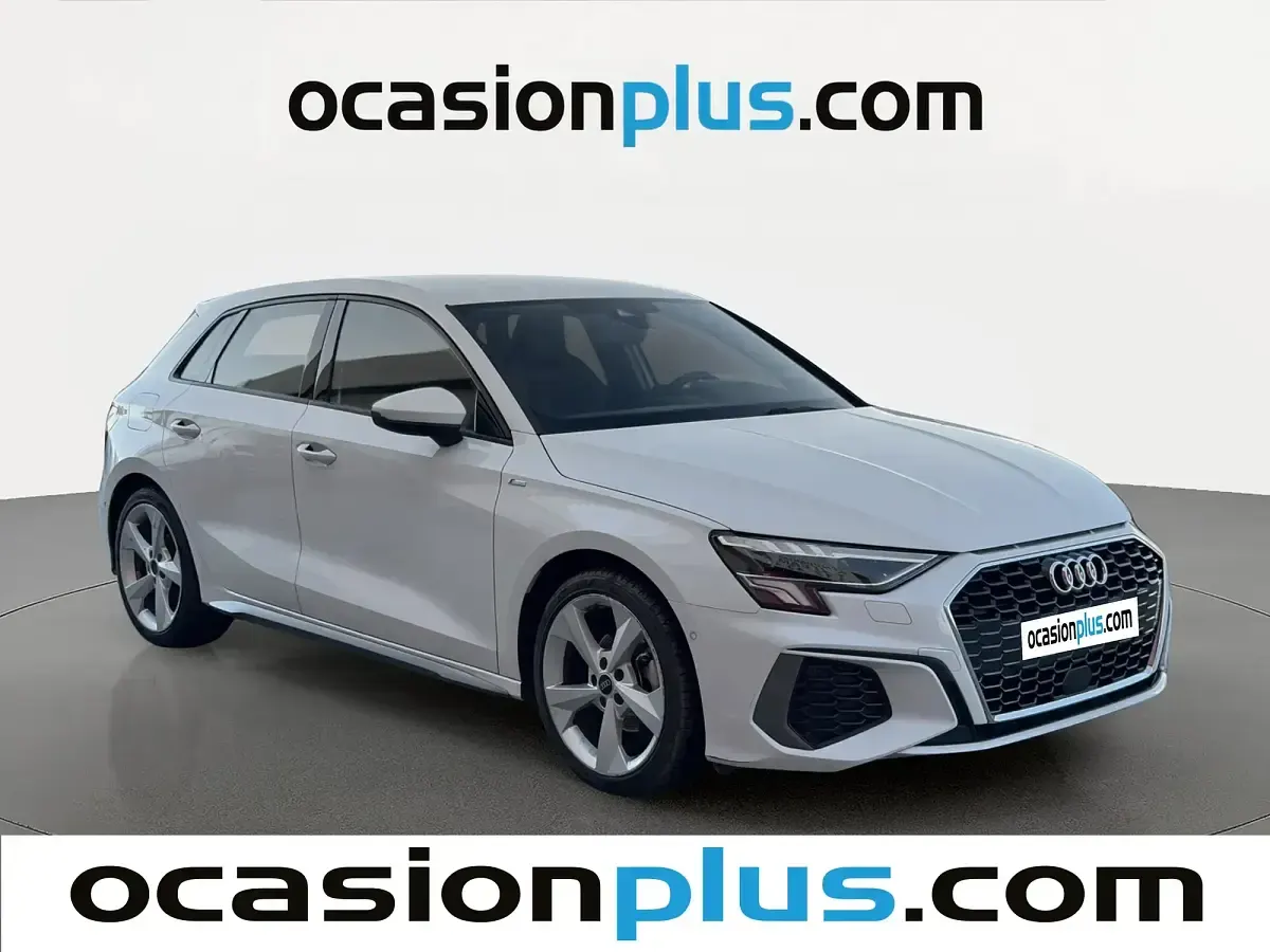 Usado Audi A3 S-Line 150 CV (110 kW) 2023 Blanco Berlina