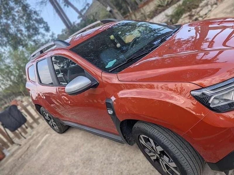 Usado Dacia Duster Prestige 130 CV (95 kW) 2022 Naranja SUV