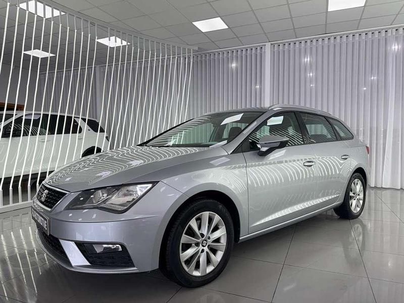 Gris Usado 2019 Seat Leon ST Style Familiar | 10.990 € (Precio justo) - Imagen 1/4