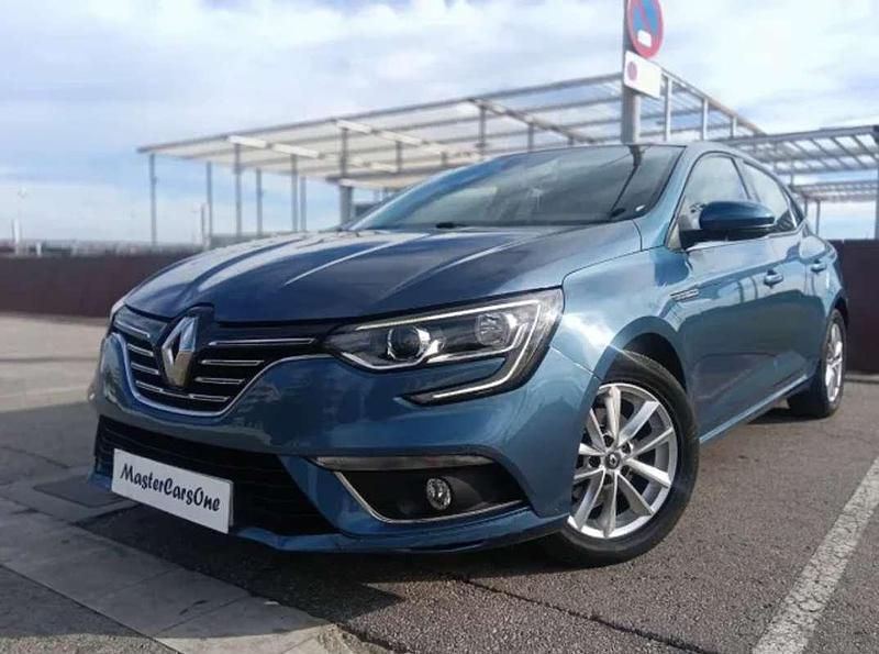 Usado Renault Mégane Cabriolet Dynamique 132 CV (97 kW) 2016 Blanco Descapotable