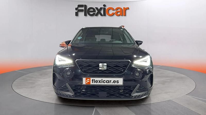 Usado Seat Arona FR 110 CV (80 kW) 2024 Negro SUV