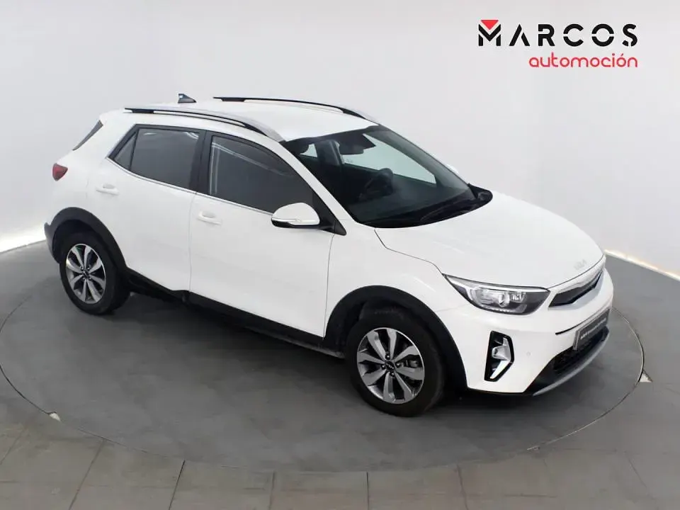 Usado Kia Stonic 100 CV (73 kW) 2025 SUV