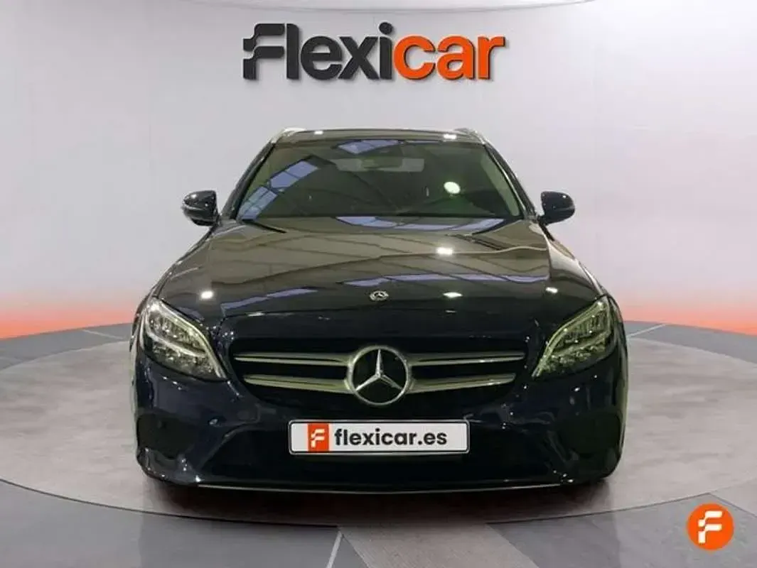 Usado Mercedes C220 194 CV (142 kW) 2019 Azul Familiar