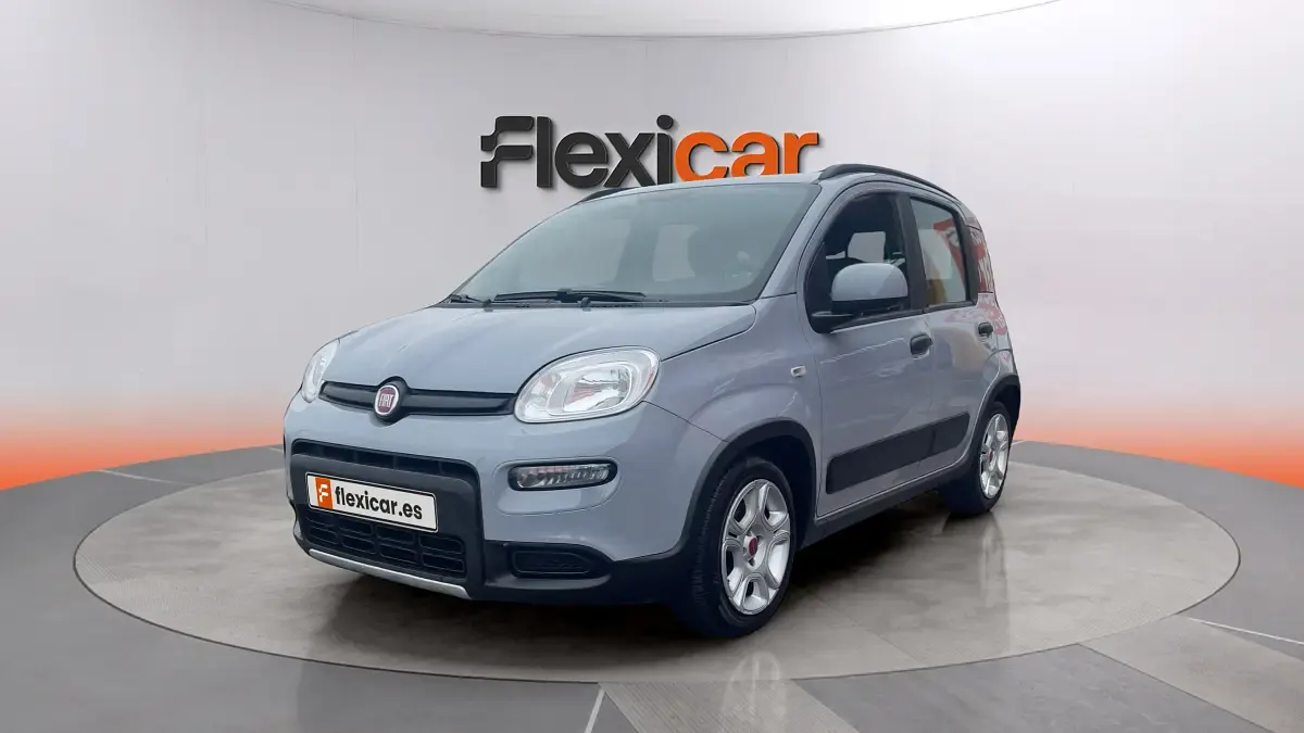 Usado Fiat Panda 71 CV (52 kW) 2023 Azul Utilitario
