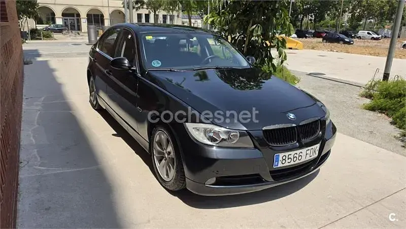 Usado BMW 325 Comfort Edition 218 CV (160 kW) 2007 Negro Berlina