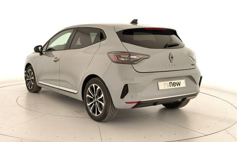 Usado Renault Clio V Techno 145 CV (106 kW) 2025 Gris Berlina