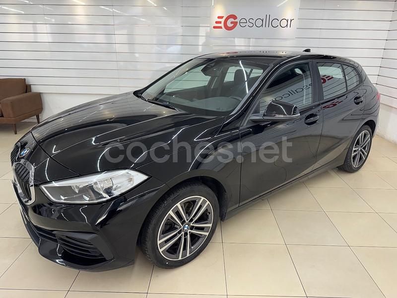 Usado BMW 118 140 CV (102 kW) 2019 Negro Utilitario