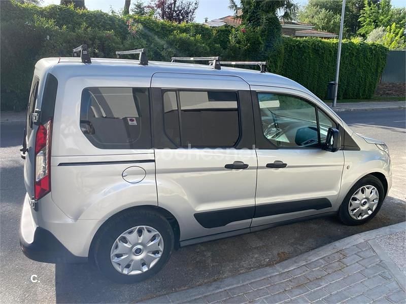 Usado Ford Transit Connect 100 CV (73 kW) 2015 Gris / plata Monovolumen