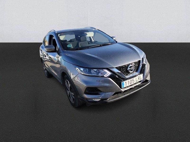 Usado Nissan Qashqai Style Edition 140 CV (102 kW) 2021 Gris SUV