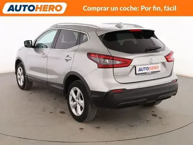 Usado Nissan Qashqai Acenta 140 CV (102 kW) 2019 Gris SUV
