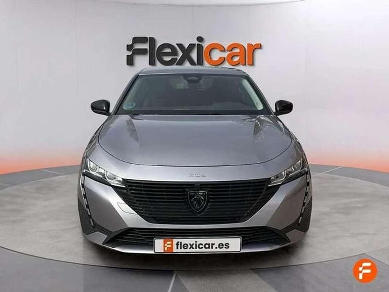 Usado Peugeot 308 Active 110 CV (80 kW) 2022 Gris Utilitario