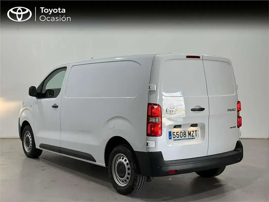 Usado Toyota Proace 50 kW (68 CV) 2025 Monovolumen