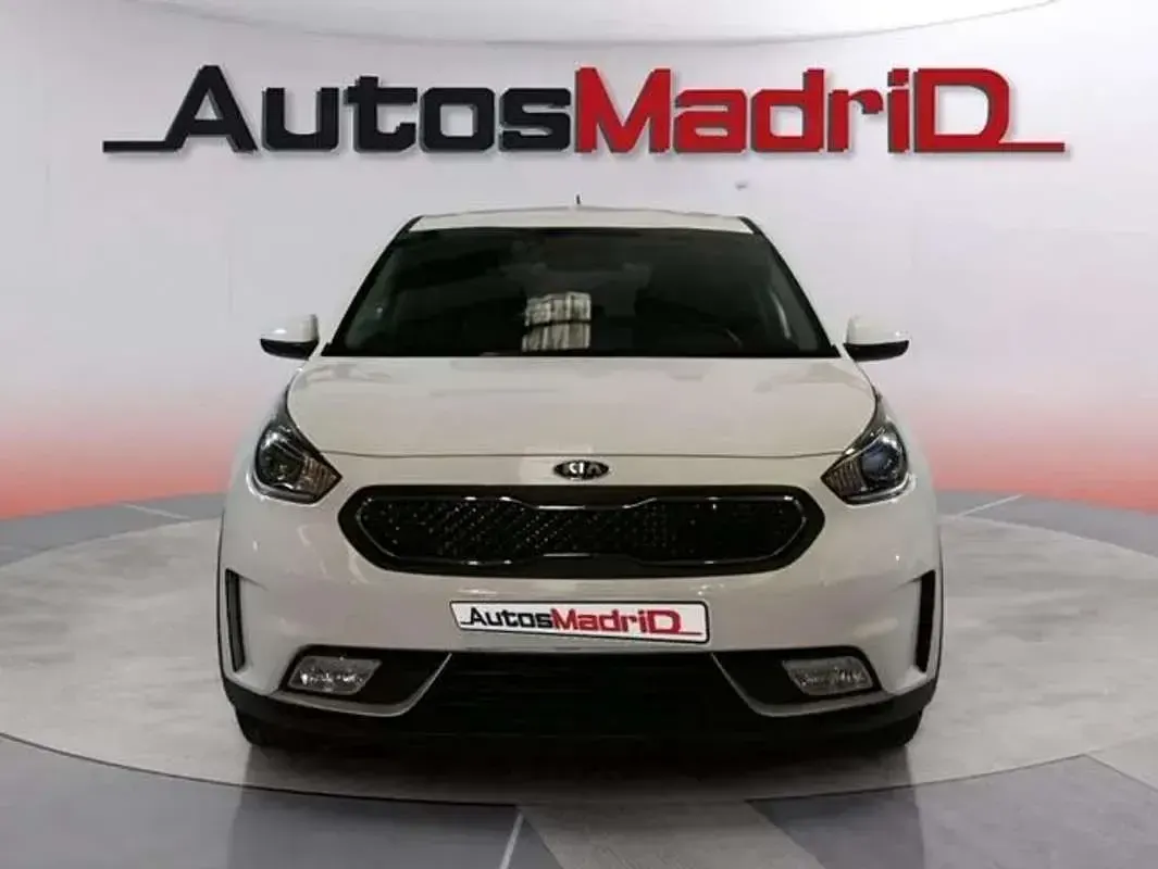 Usado Kia Niro 141 CV (103 kW) 2019 Blanco SUV