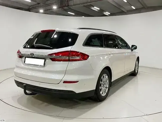 Gebraucht Ford Mondeo Trend 150 PS (110 kW) 2020 Weiß Kombi