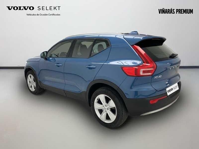 Usado Volvo XC40 Core 2025 Azul SUV
