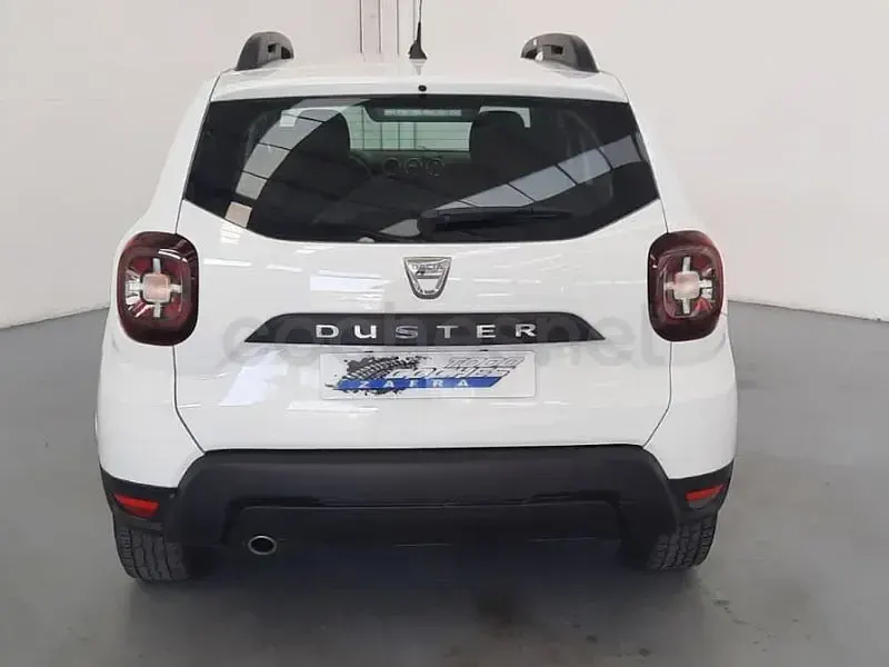 Usado Dacia Duster Comfort 115 CV (84 kW) 2022 Blanco SUV