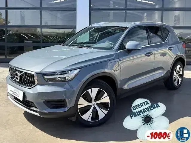 Usado Volvo XC40 Inscription 210 CV (154 kW) 2022 Gris SUV