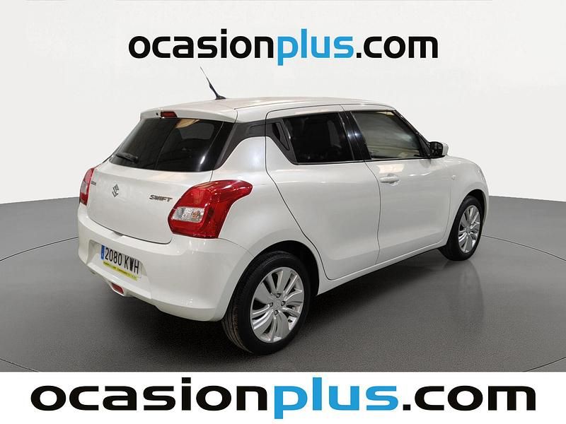 Usado Suzuki Swift 90 CV (66 kW) 2019 Blanco Utilitario