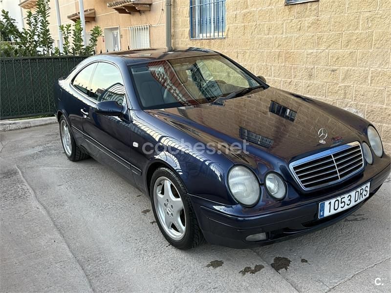 Usado Mercedes CLK230 193 CV (141 kW) 1997 Azul Coupe