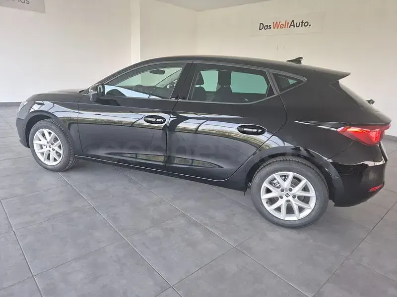 Nuevo Seat Leon Style 116 CV (85 kW) 2026 Negro Berlina
