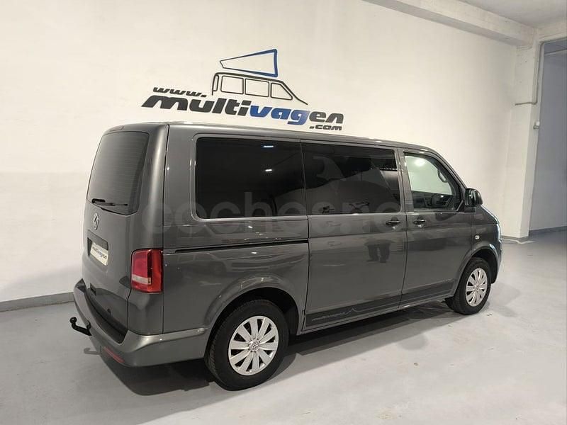 Usado VW Multivan Startline 140 CV (102 kW) 2013 Gris / plata Monovolumen