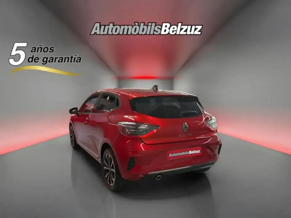 Usado Renault Clio Techno 90 CV (66 kW) 2024 Utilitario