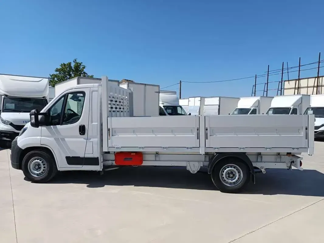 Nuevo Toyota Proace 140 CV (102 kW) 2026 Blanco Monovolumen