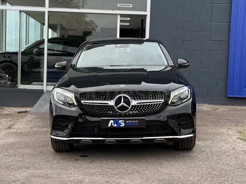 Usado Mercedes GLC220 170 CV (125 kW) 2018 Negro SUV