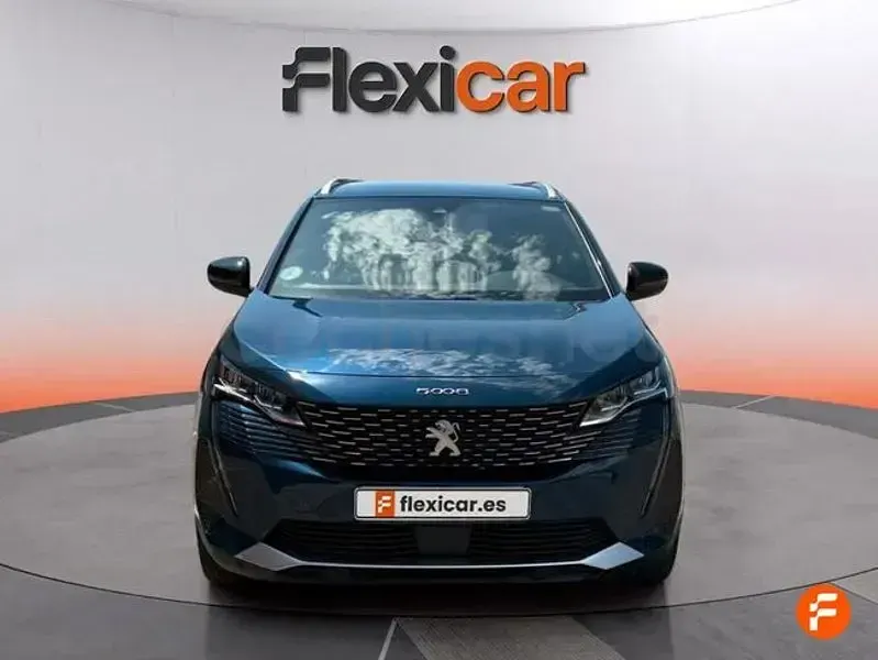 Usado Peugeot 5008 Active 130 CV (95 kW) 2023 Verde SUV