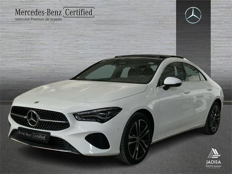 Usado Mercedes CLA180 136 CV (100 kW) 2021 Blanco Berlina