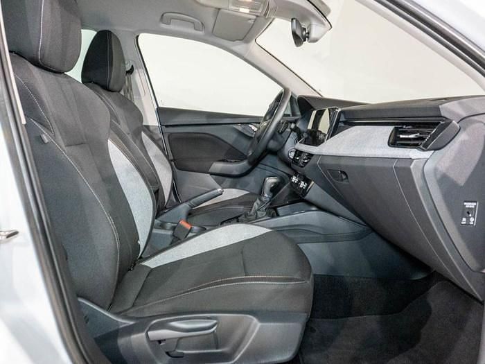 Usado Skoda Kamiq Selection 115 CV (84 kW) 2025 Blanco SUV