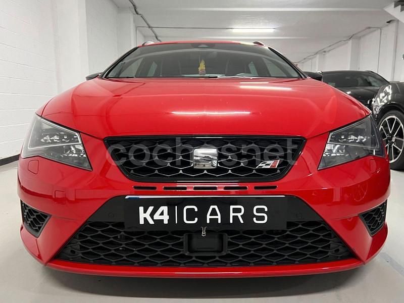 Usado Seat Leon CUPRA 300 CV (220 kW) 2016 Rojo Familiar