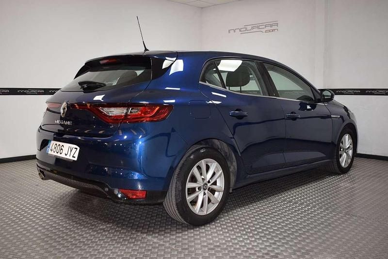 Occasion Renault Mégane IV Zen 132 PK (97 kW) 2017 Blauw Hatchback