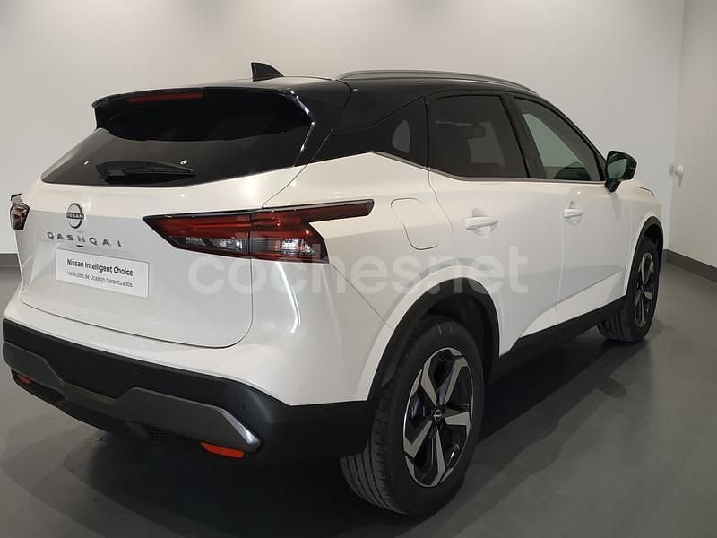 Usado Nissan Qashqai N-Connecta 140 CV (102 kW) 2022 Blanco SUV